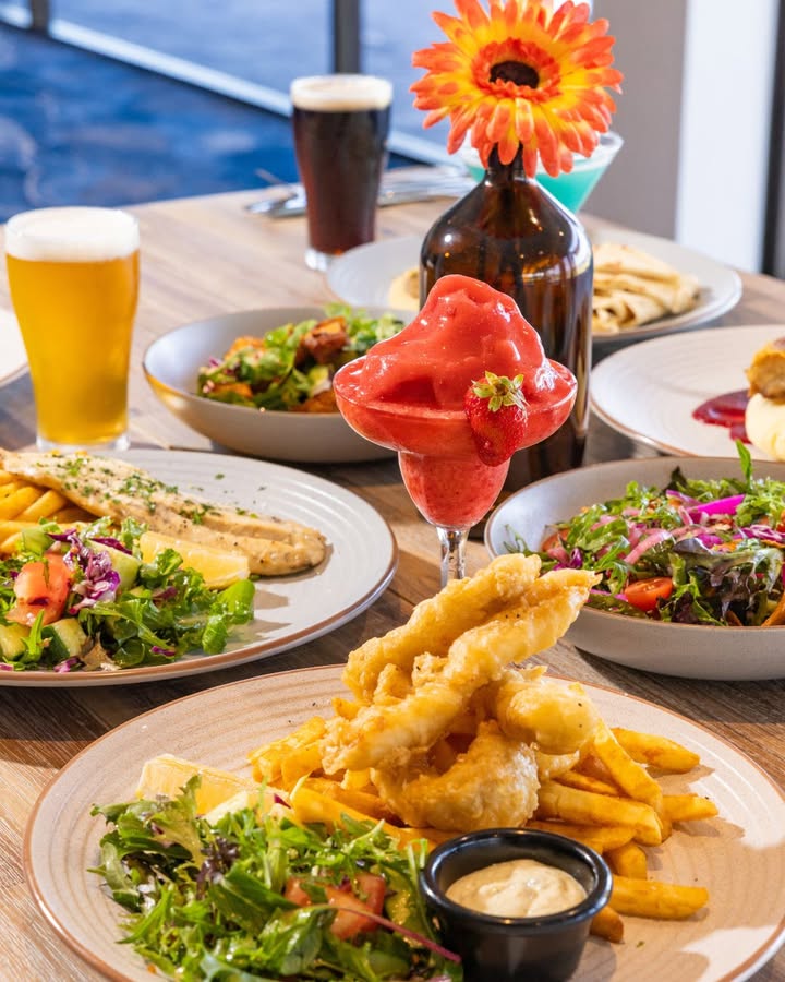 Featured image for “Lakeview Dining Experience at Illawarra Yacht Club”