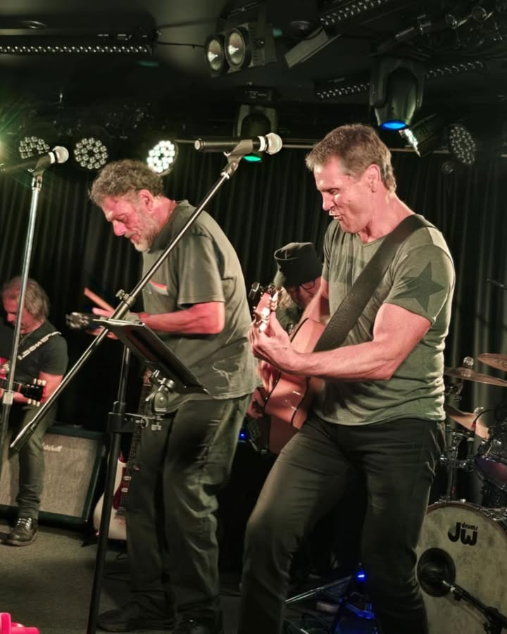 Featured image for “Aussie Legends Mike Whitney and Wayne “Junior” Pearce Live at Illawarra Yacht Club”